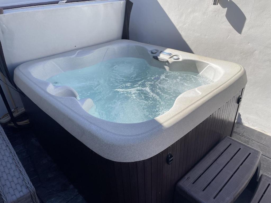 Quirky Cottage In The Centre Of Penrith With A Hot Tub Dış mekan fotoğraf